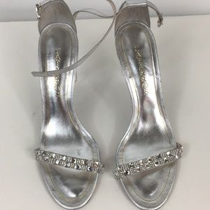 Caparros silver heels with rhinestones size 8